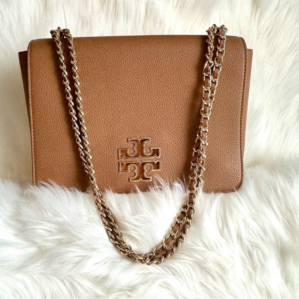TORY BURCH Large Britten Leather Shoulder Bag with Adjustable Chain Strap - Tan